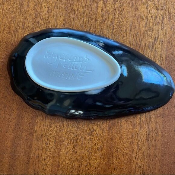 Edgecomb Potters Maine Shell Variegated Dish Blue Cream With Crystalline Glaze - Picture 7 of 12